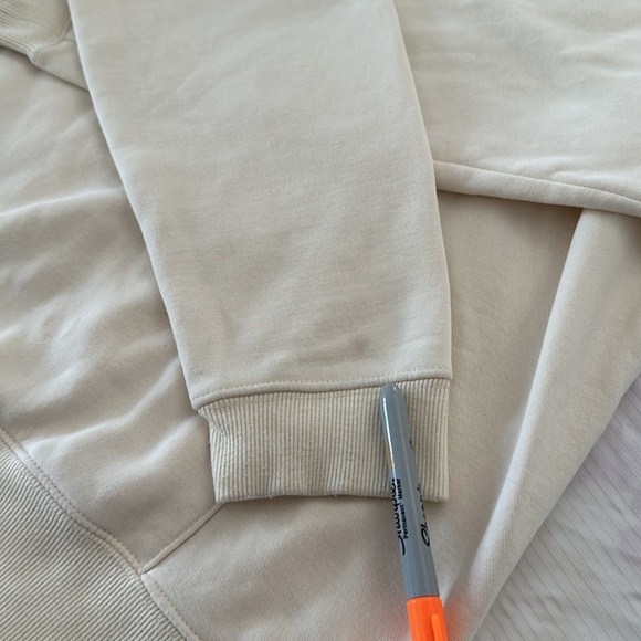 Taylor Swift Eras Tour Hooded Sweatshirt off white size medium - Picture 4 of 10